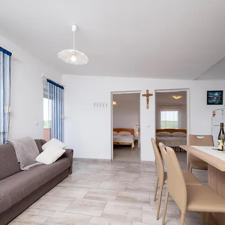 Apartment Lovely In With Wifi